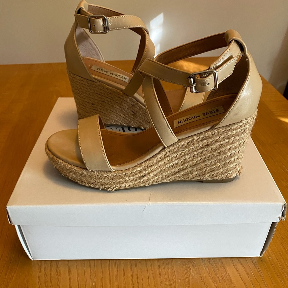 Steve Madden “Montauk” strappy wedge sandal